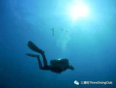 为什么我想说话，又说不出，很难，别人跟我说感觉累，为什么别人过得不累，我就累